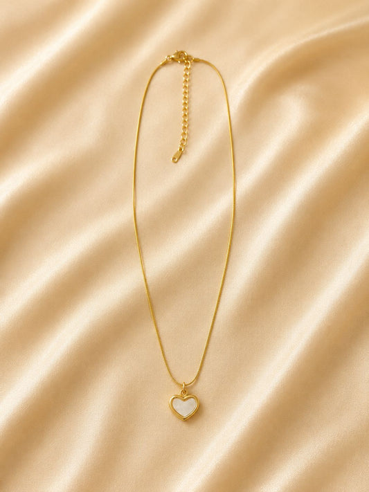 Lovely heart shape pendant